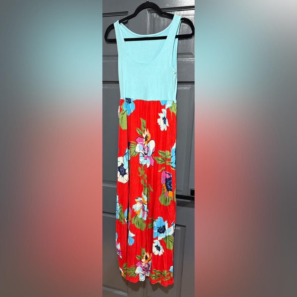 Floral Maxi Dress size large